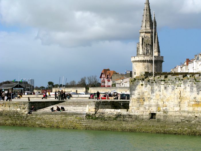 Larochelle